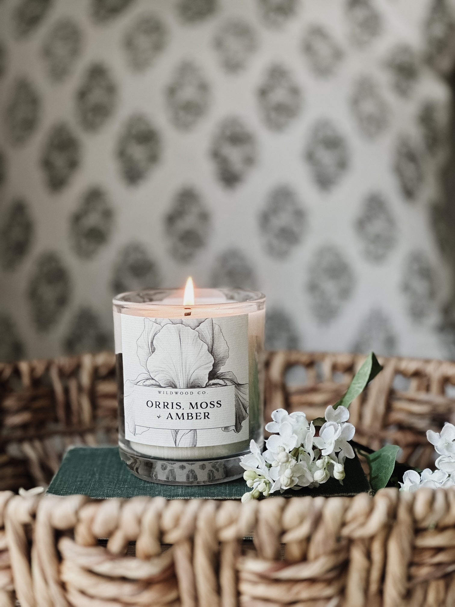 orris moss amber candle gift idea
